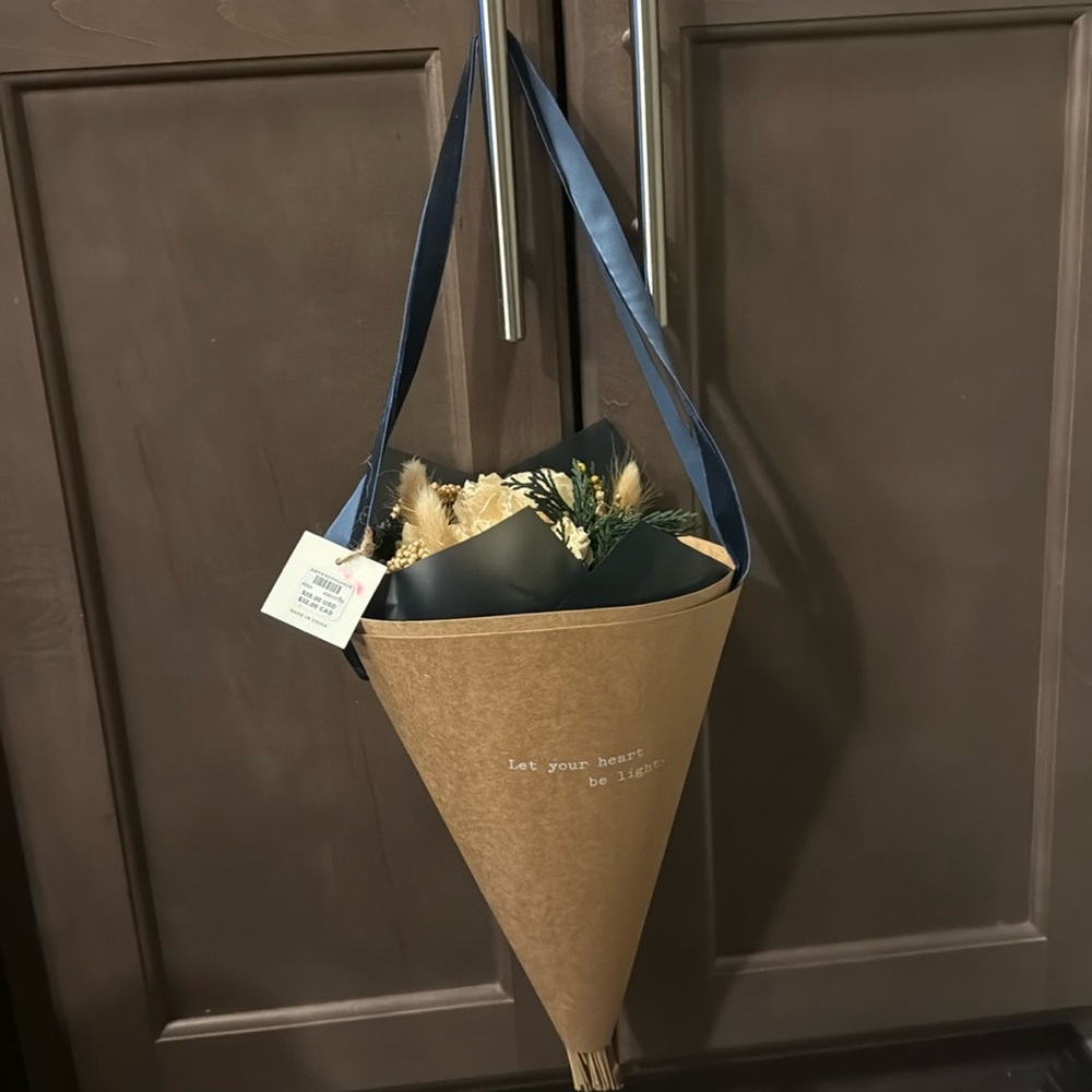 NWT Anthropologie dried florals